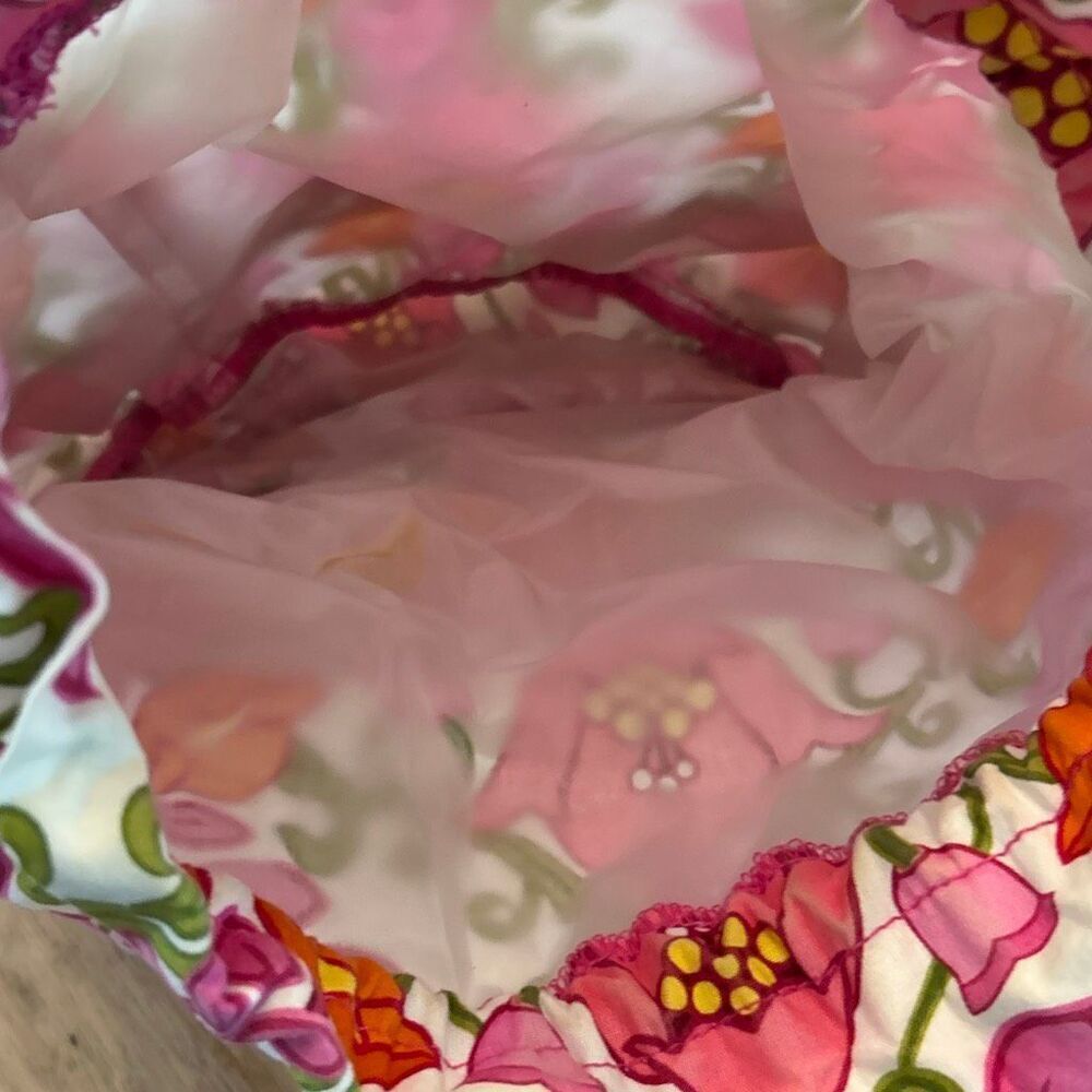 Vera Bradley pink floral lined bag wet dry bag laundry bag ditty. 10 x 11 x 7 - Picture 4 of 8